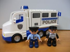 Lego Duplo Rendőrségi rabszállító