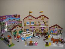   Lego Friends - Nyári Lovas Tábor 3185 (doboz+katalógus) ( 1 db rózsaszín nyereg helyett lila van)