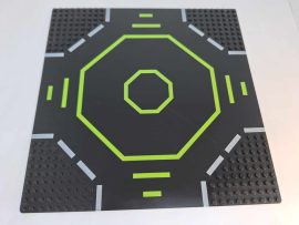 Lego úttest, alaplap, kereszteződés (egyik sarka le van pattanva)