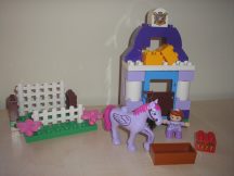 Lego Duplo - Szófia hercegnő fenséges istállója 10594