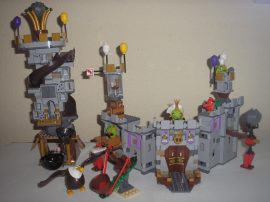 LEGO Angry Birds - Pig királyi kastély 75826 vár, erőd
