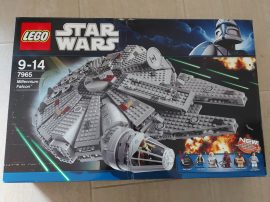 Lego Star Wars - Millenium Falcon (7965)  Dobozzal!! katalógus NÉLKÜL! 