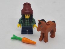 Lego Minifigura - Lány + ló (col390)