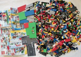 5 kg ömlesztett, vegyes, kilós lego csomag (sok alaplappal, dobozos készletekkel Creator) 5 kg ömlesztett, vegyes, kilós lego csomag (sok alaplappal, dobozos készletekkel Creator)