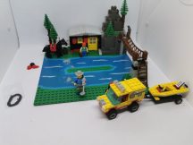 Lego Town - Rocky River Retreat (pici hiány és eltérés)