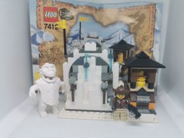 Lego Adventurers - Yeti's Hideout 7412 