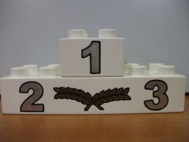 Lego Duplo képeskocka - dobogó