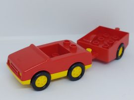 Lego Duplo autó (piros) + utánfutó