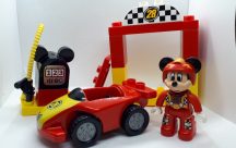 Lego Duplo Mickey versenyautója 10843