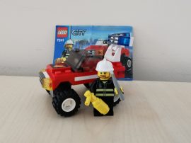 Lego City - Parancsnoki Autó 7241