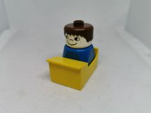 Lego Duplo iskolapad figurával