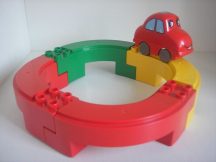 Lego Duplo autópálya (autó hangot ad ki) 