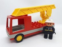 Lego Duplo tűzoltóautó figurával 2691 készletből