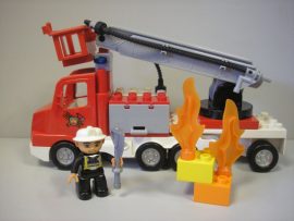 Lego Duplo  - Tűzoltóautó 5682  (sziréna elemcserére szorul)