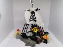   Lego Pirates - Tutajos Támadók 6261 (egyik figura más, vitorlán pici hiba)