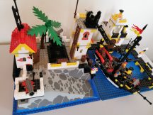   LEGO System - Imperial Trading Post 6277 EXTRA RITKASÁG kalóz (pici hiány)