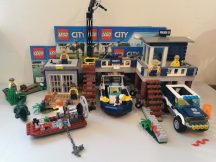   LEGO City - Mocsári rendőrkapitányság (60069) katalógussal