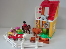 Lego Duplo - Istálló 4974 