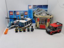 LEGO City - Múzeumi betörés (60008) (katalógussal) 