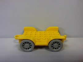 Lego Fabuland Kocsi alap 4*8