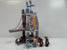 Lego Knights Kingdom - Kőtörő, Ostromgép 8875