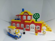   Lego Fabuland - Kórház 347 (egyik házalap oldala meghajlott, pár figura hibás)