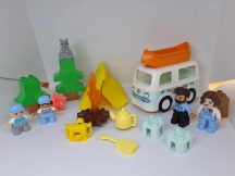 LEGO DUPLO - Családi lakóautós kalandok 10946