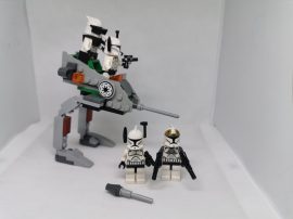 Lego Star Wars - Clone Walker csatasor 8014 (katalógussal)