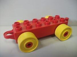 Lego Duplo utánfutó alap akasztós piros-sárga