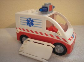Lego Duplo mentőautó hangos szirénával 