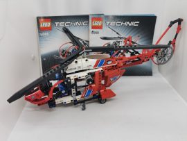Lego Technic - Mentőhelikopter 8068