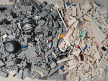 1 kg  ömlesztett VEGYES, kilós vegyes lego  csomag (410)