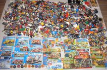   12,9 kg ÖMLESZTETT, VEGYES, KILÓS LEGO több, mint 40 db minifigurával, katalógusokkal, sok-sok kiegészítővel (City,Ninjago,Creator,Chima)