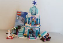   LEGO Disney - Elsa szikrázó jégkastélya 41062 (katalógussal)