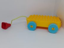 Lego Duplo 10554 szettből húzós kocsi 
