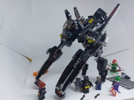 Lego BATMAN MOVIE - A Menekülő jármű 70908 (dobozzal és katalógussal)