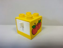 Lego Duplo komód almás