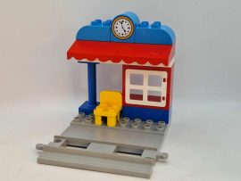 Lego Duplo Vasúti megálló a 10874-es szettből