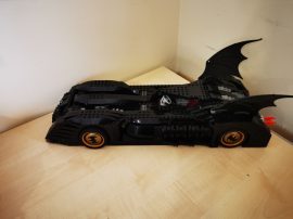 LEGO Batman - A Batmobile: A felülmúlhatatlan változat gyűjtőknek 7784 ( 50 centi hosszú)