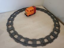   Lego Duplo mozdony, SZERVÍZELT lego duplo vonat (Szervízünk által kipróbált,szervízelt vonat) + 12 db barnásszürke kanyar
