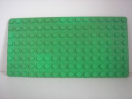 Lego Alaplap 8*16 (v.zöld) (középen kicsit hajlott,elfehéredett)