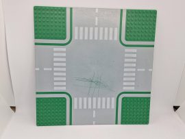 Lego úttest, alaplap, kereszteződés (karcos) Lego úttest, alaplap, kereszteződés (karcos)