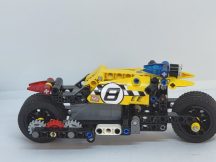   LEGO Technic - Kaszkadőr motor 42058 (papír elem hiányzik)