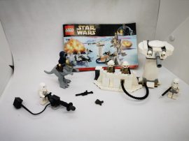 Lego Star Wars - Echo Base 7749 (katalógussal) (pici eltérés)