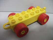  Lego Duplo Utánfutó alap akasztós sárga-piros (akasztóján repedés)