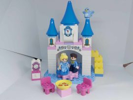 LEGO Duplo  -  Hamupipőke varázslatos kastélya 10855