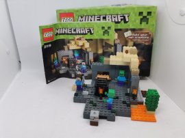 LEGO Minecraft - A tömlöc (21119) (doboz+katalógus)