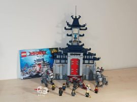 Lego Ninjago Movie - Temple of the Ultimate Weapon (70617) (katalógussal)