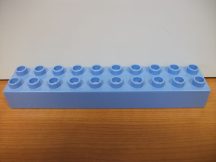 Lego Duplo 2*10 kocka (egyik oldala kicsit sárgult)