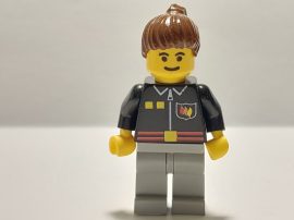 Lego Town figura - Tűzoltólány (firec012)